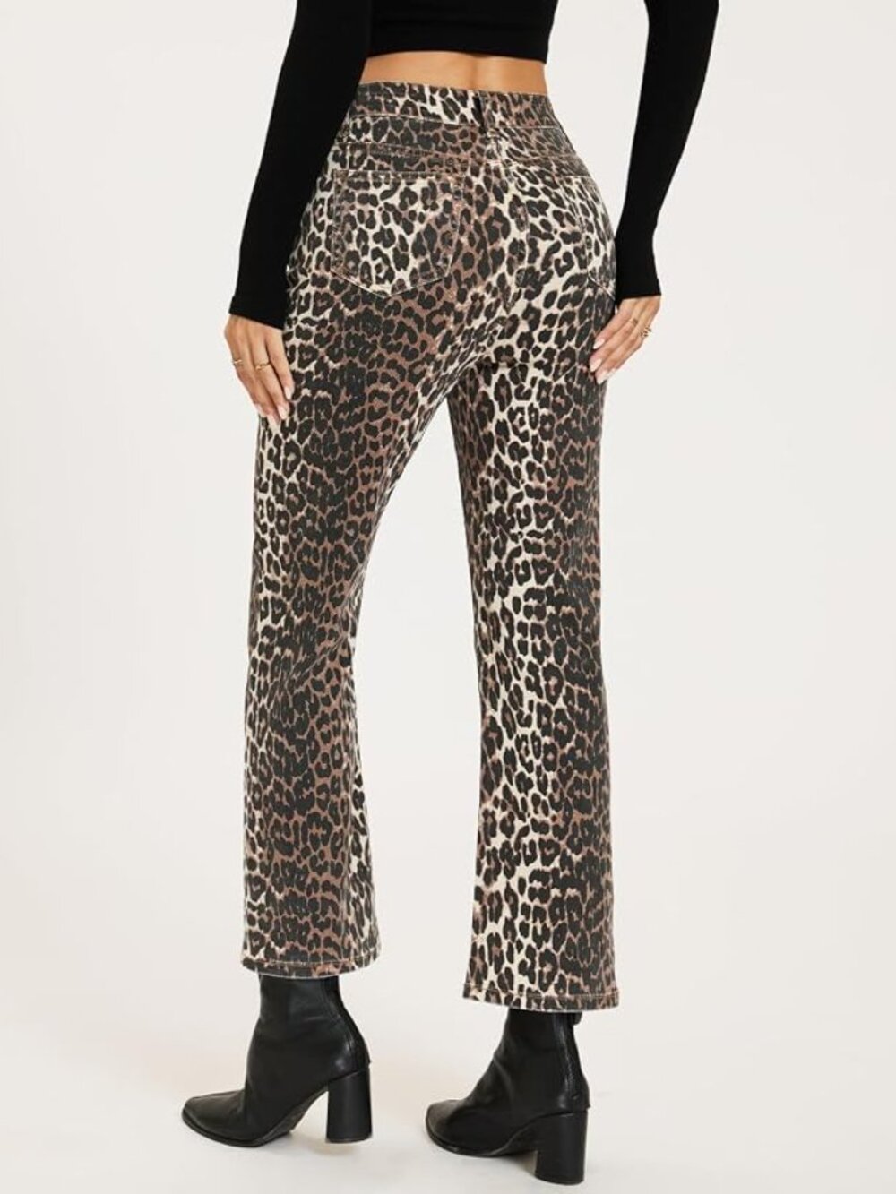 🐆✨ NWT Leopard Print Straight Leg Jeans Size 18 - Picture 2 of 8